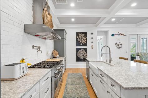 1537 Menhaden Lane Mount Pleasant SC 29466