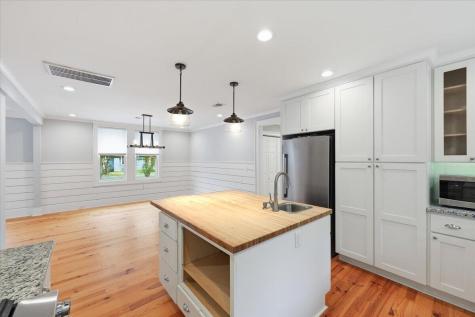 494 Woodland Shores Road Charleston SC 29412