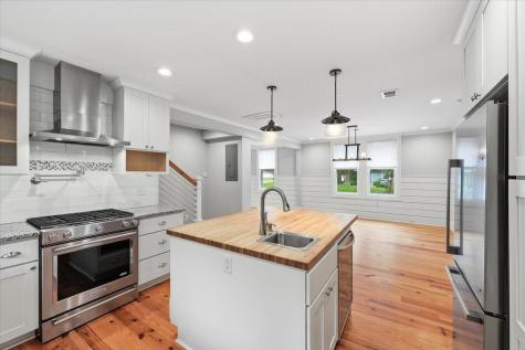 494 Woodland Shores Road Charleston SC 29412
