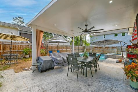 202 W Pine Street Summerville SC 29485