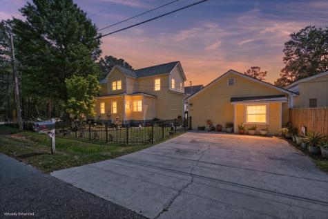 202 W Pine Street Summerville SC 29485
