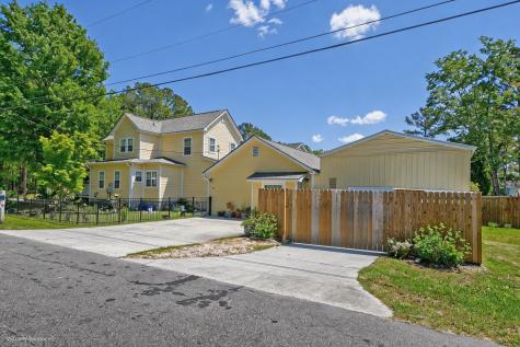202 W Pine Street Summerville SC 29485
