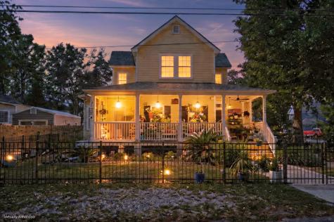 202 W Pine Street Summerville SC 29485