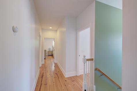 202 W Pine Street Summerville SC 29485