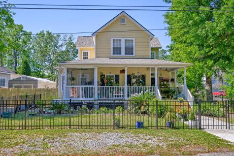 202 W Pine Street Summerville SC 29485