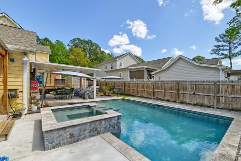 202 W Pine Street Summerville SC 29485