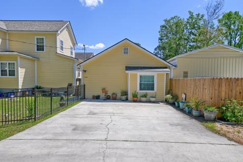202 W Pine Street Summerville SC 29485