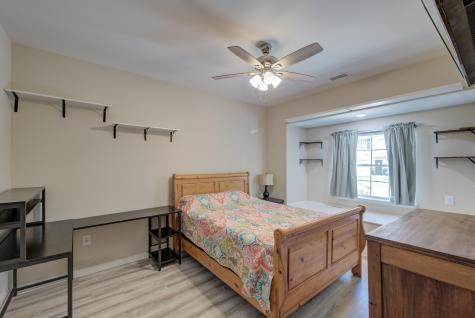 202 W Pine Street Summerville SC 29485