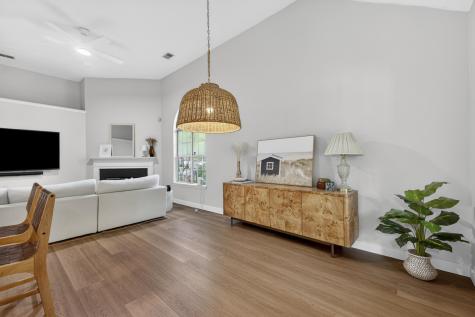 1174 Old Ivy Way Mount Pleasant SC 29466