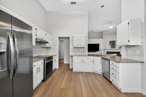 1174 Old Ivy Way Mount Pleasant SC 29466