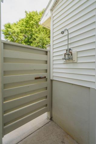 958 Beehive Road Mount Pleasant SC 29429