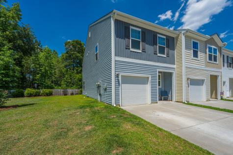 201 Trumpet Vine Drive Summerville SC 29486
