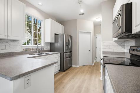 1542 Harborsun Drive Charleston SC 29412
