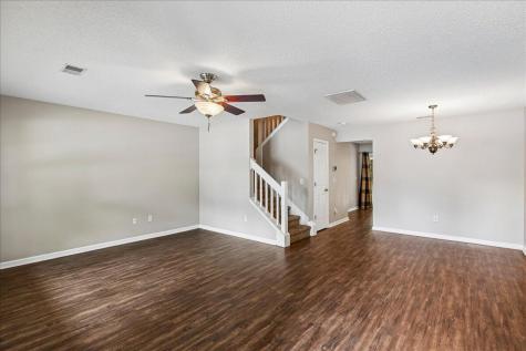 7948 Shadow Oak Drive North Charleston SC 29406