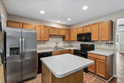 7948 Shadow Oak Drive North Charleston SC 29406