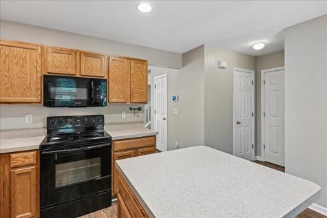 7948 Shadow Oak Drive North Charleston SC 29406