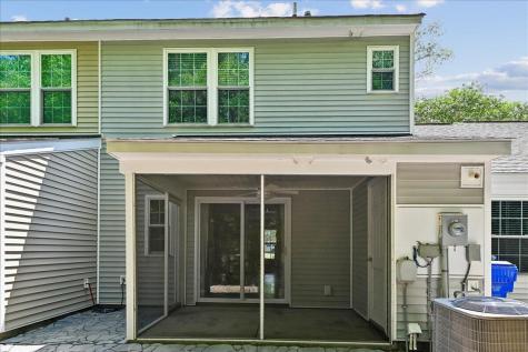 7948 Shadow Oak Drive North Charleston SC 29406