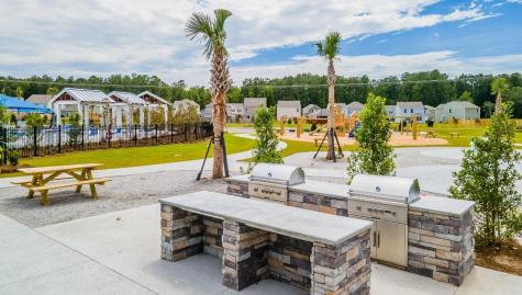 894 Long Bluff Road Summerville SC 29486