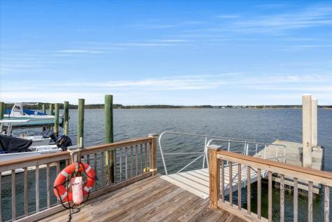 2274 Sandy Point Lane Mount Pleasant SC 29466