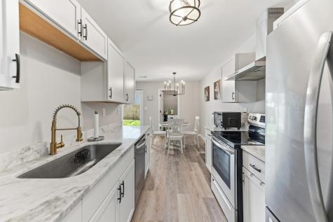 4387 Melanie Court North Charleston SC 29418