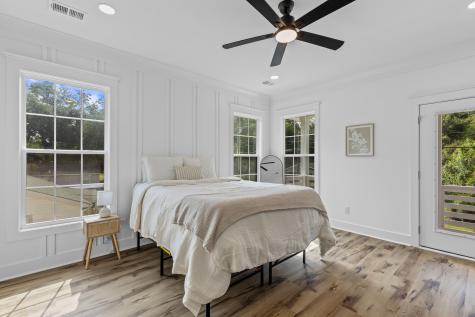 1918 Emden Street North Charleston SC 29406