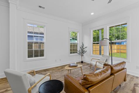 1918 Emden Street North Charleston SC 29406