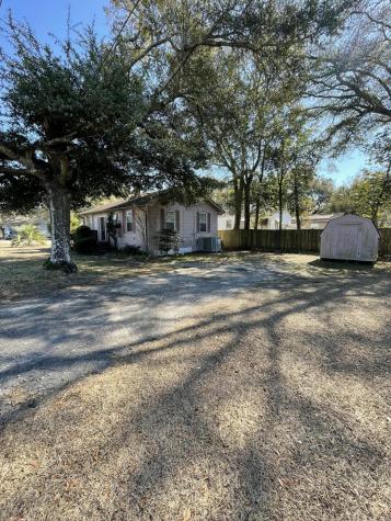 2372 Sorentrue Avenue North Charleston SC 29405