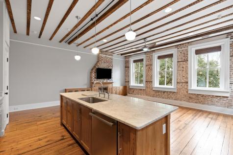 125 Meeting Street Charleston SC 29401