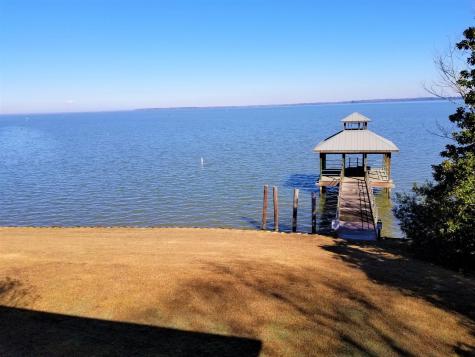 613 Ballard Lane Santee SC 29142