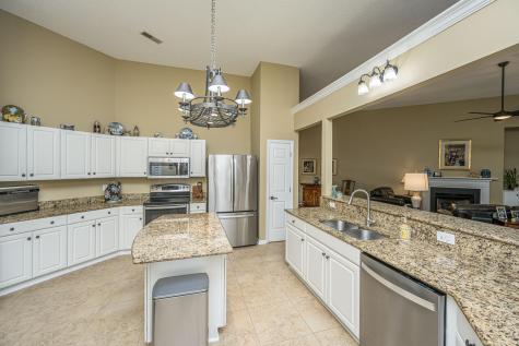 3442 Forest Glen Drive Charleston SC 29414