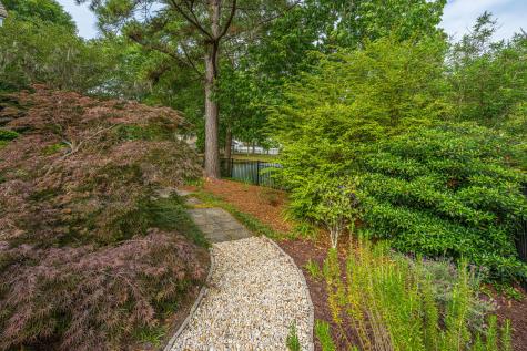 3442 Forest Glen Drive Charleston SC 29414