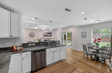 19 Milano Court Hanahan SC 29410