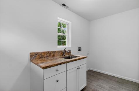 19 Milano Court Hanahan SC 29410