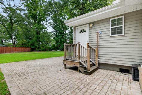 19 Milano Court Hanahan SC 29410