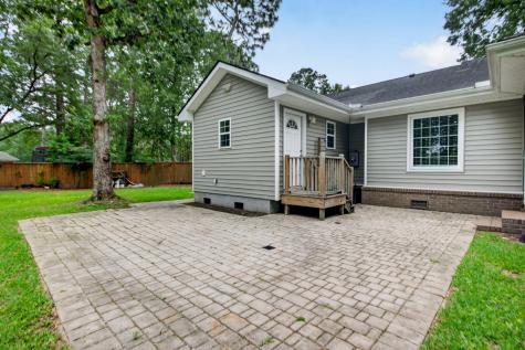 19 Milano Court Hanahan SC 29410