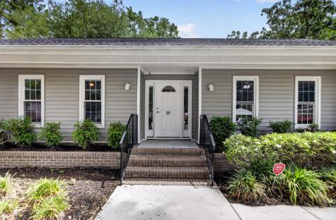 19 Milano Court Hanahan SC 29410