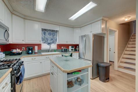 1016 Maidstone Drive Summerville SC 29483