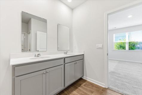186 Lagoona Drive Summerville SC 29483