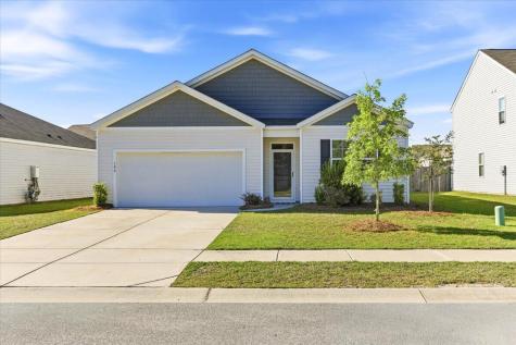 186 Lagoona Drive Summerville SC 29483