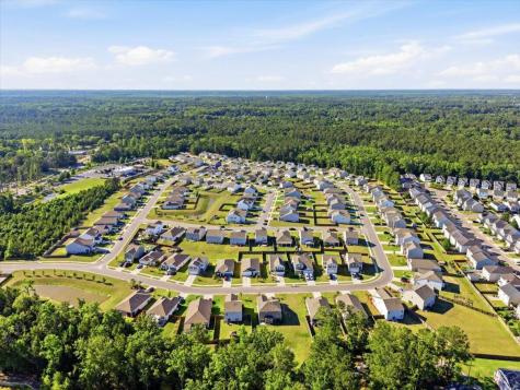186 Lagoona Drive Summerville SC 29483