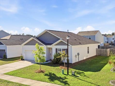 186 Lagoona Drive Summerville SC 29483