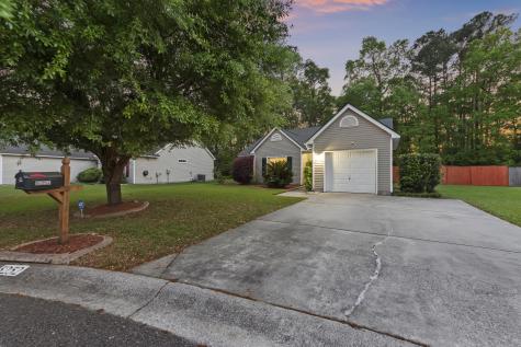 5252 Copley Circle Summerville SC 29485