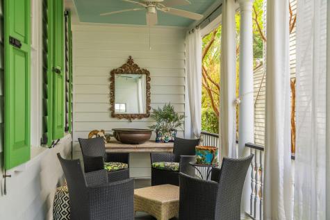 41 Chapel Street Charleston SC 29403