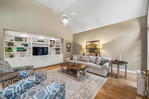 2216 Black Oak Court Mount Pleasant SC 29466