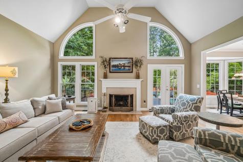 2216 Black Oak Court Mount Pleasant SC 29466