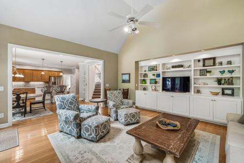 2216 Black Oak Court Mount Pleasant SC 29466