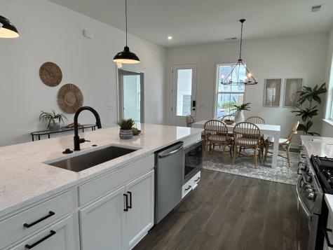 711 Rumbling Leaf Lane Summerville SC 29486