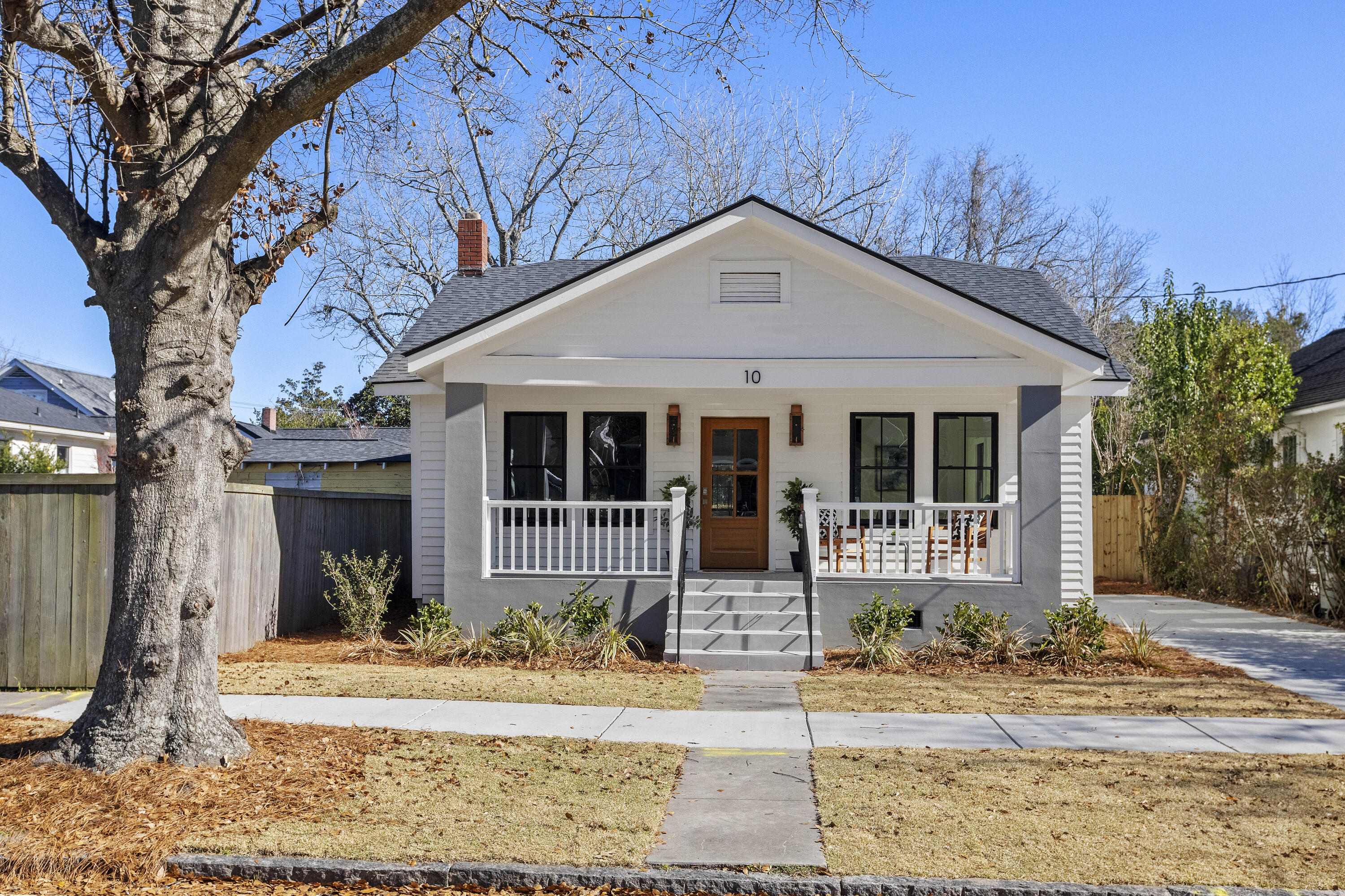 10 Magnolia Avenue Charleston SC 29403