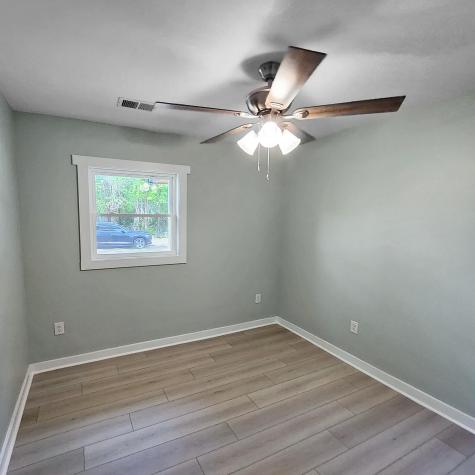 202 E Huggins Street Manning SC 29102