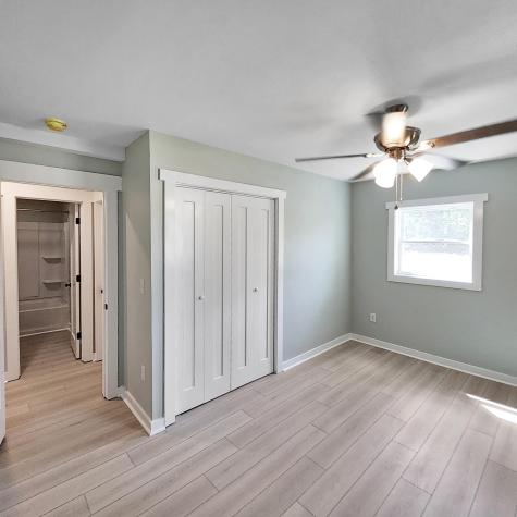 202 E Huggins Street Manning SC 29102
